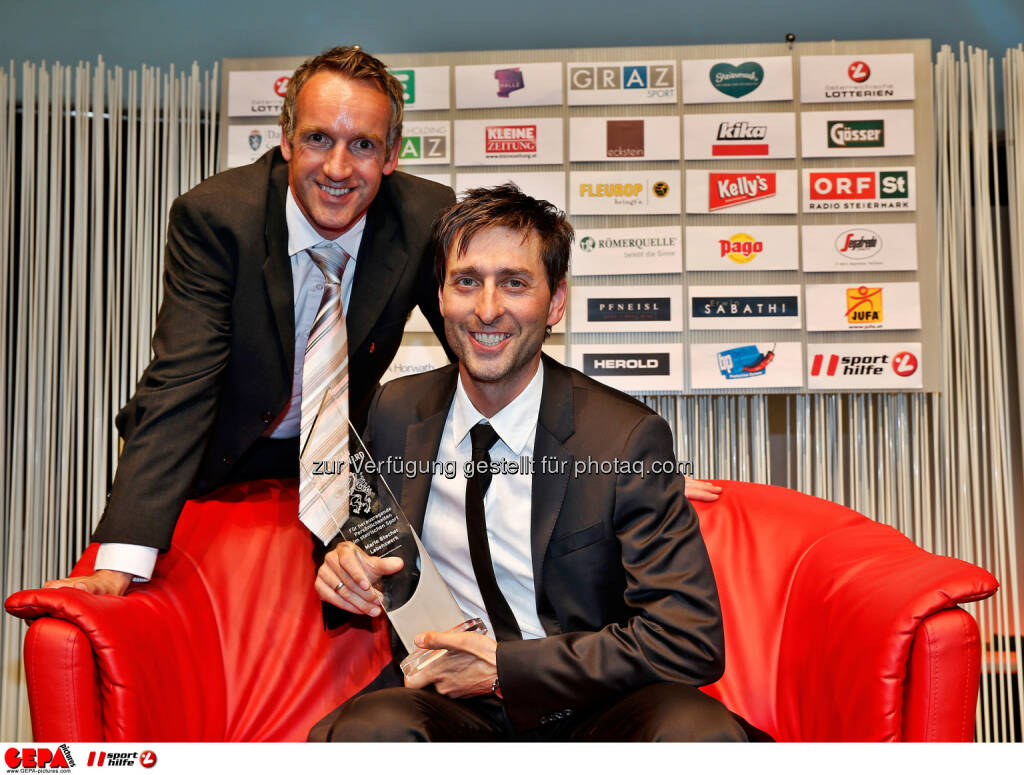 Christoph Sumann and Styrian Sports Award winner Mario Stecher
Photo: Gepa pictures/ Markus Oberlaender, © Gepa (08.05.2015) 