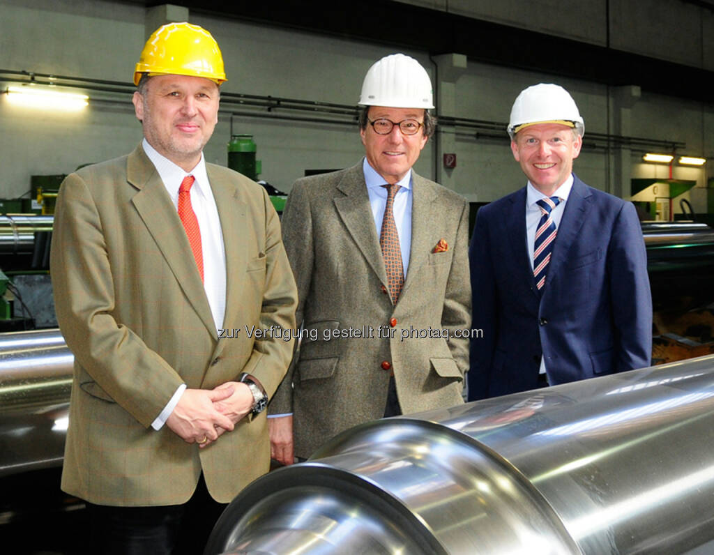 Bernhard Wicho, Vorsitzender Rudolf Weinberger und Georg Hemetsberger: Der neue Vorstand im Eisenwerk Sulzau-Werfen, © Aussender (12.05.2015) 