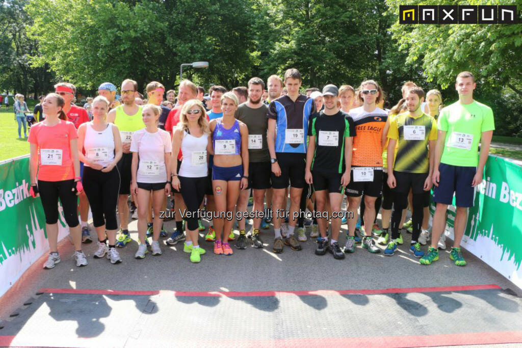 Wienathlon, die Starter für die einzelnen Wiener Bezirke, © MaxFun Sports (31.05.2015) 