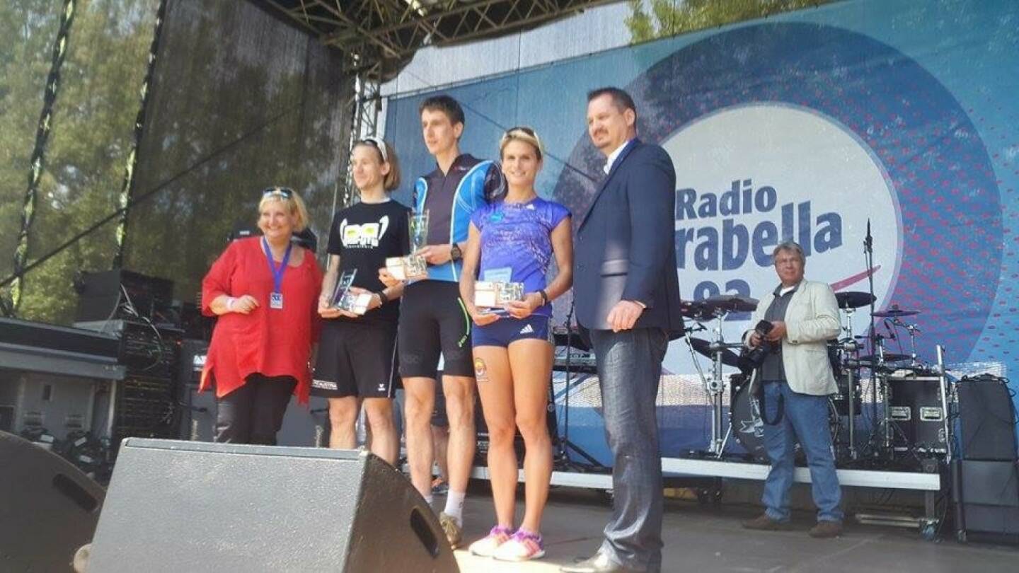 Siegerehrung Wienathlon mit Martina Malyar und Elisabeth Niedereder