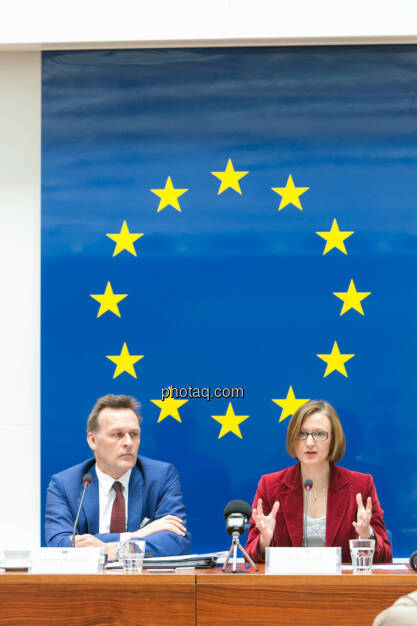 Johann Sollgruber (Leiter der Vertretung der EU-Kommission in Ö), Gabriele Zgubic (AK Wien), © photaq/Martina Draper (01.06.2015) 
