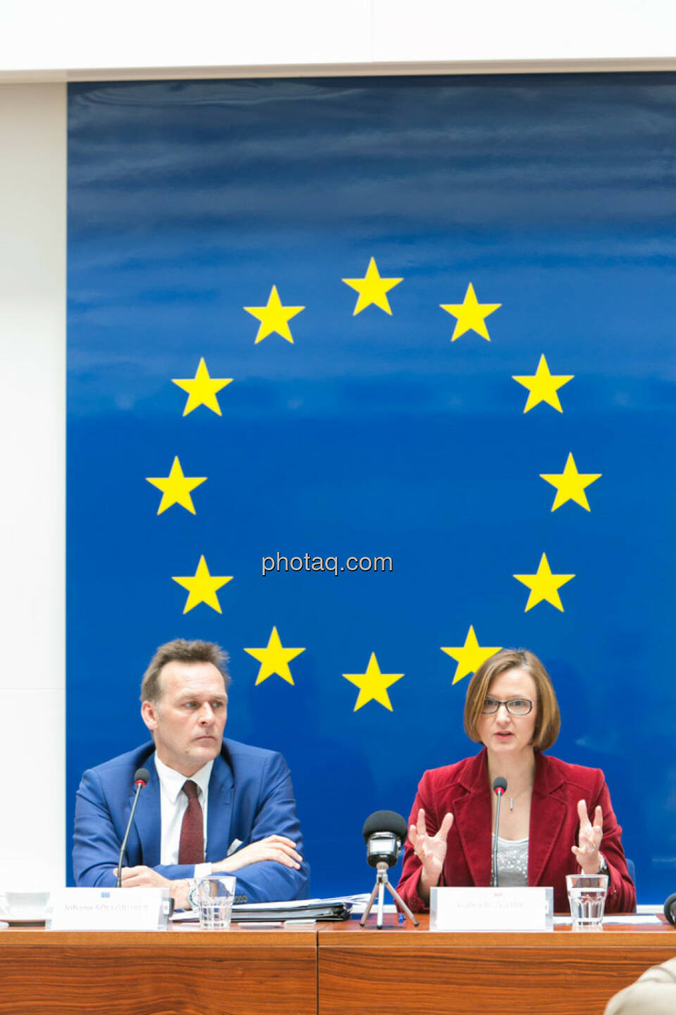 Johann Sollgruber (Leiter der Vertretung der EU-Kommission in Ö), Gabriele Zgubic (AK Wien)