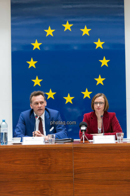 Johann Sollgruber (Leiter der Vertretung der EU-Kommission in Ö), Gabriele Zgubic (AK Wien), © photaq/Martina Draper (01.06.2015) 