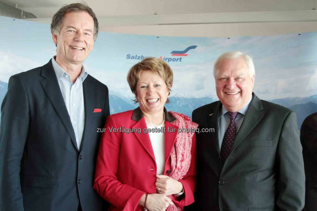 Geschäftsführer Roland Hermann, Vizepräsidentin Andrea Stifter, Flughafengeschäftsführer Karl Heinz Bohl  (Bild: Salzburger Flughafen) (05.03.2013) 