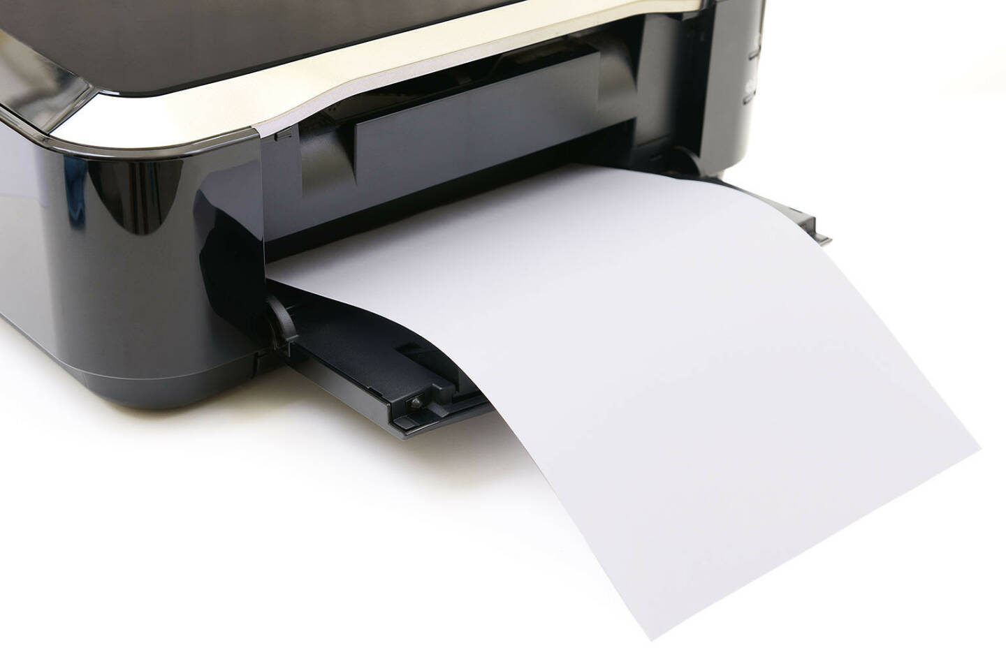 Drucker, Papier, Ausdruck, Dokument http://www.shutterstock.com/de/pic-159902264/stock-photo-printer-and-paper-isolated-on-white-background.html