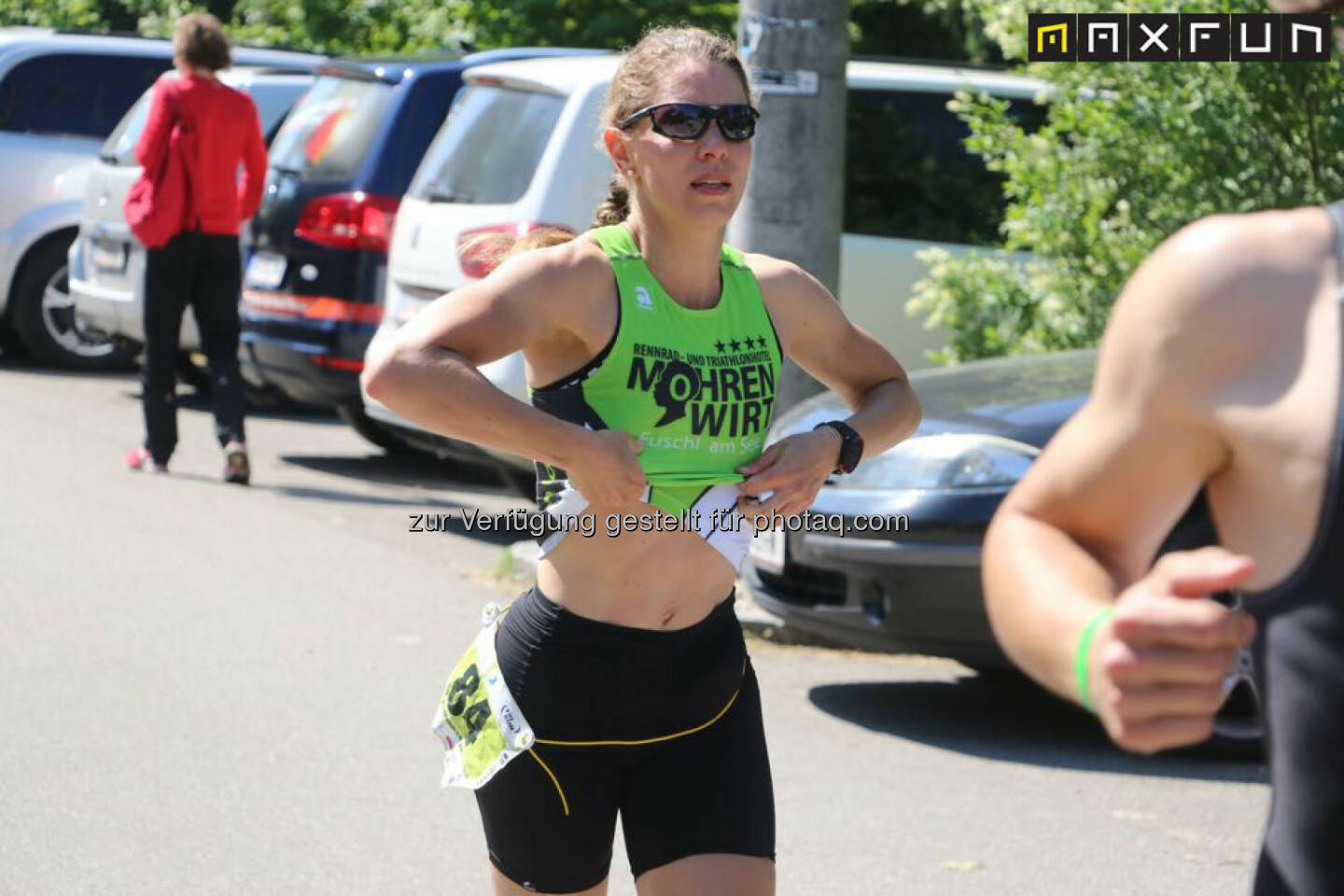 Linz Triathlon, laufen, umziehen, wechseln