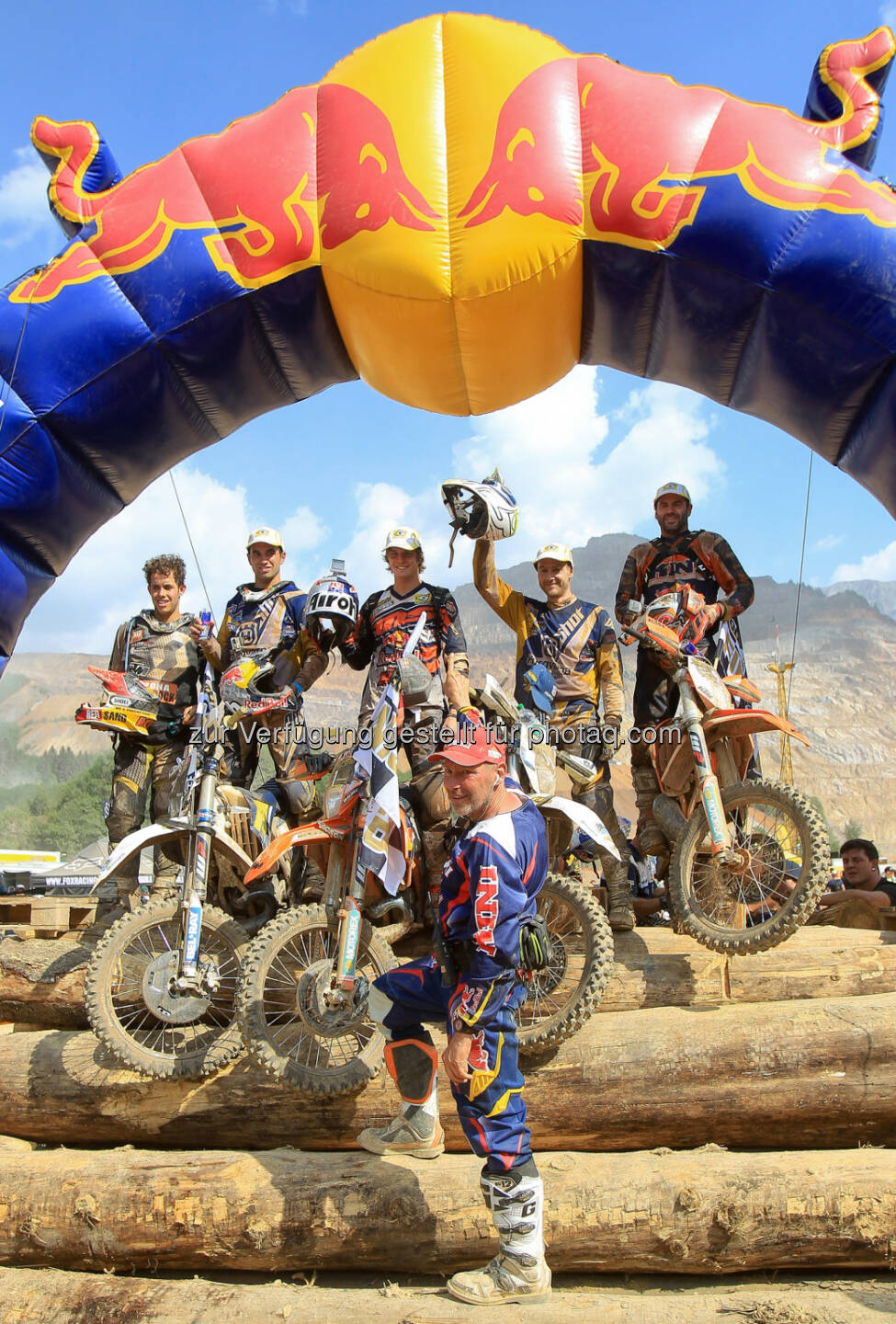 Karl Katoch (Erzbergrodeo), Mario Roman Serrano (ESP), Alfredo Gomez (ESP), Jonny Walker (GBR, Graham Jarvis (GBR) and Andreas Lettenbichler (GER).: Erzbergrodeo GmbH: Erzbergrodeo XXI: das härteste Red Bull Hare Scramble aller Zeiten wird zum unvergleichlichen Ereignis mit vier Siegern! (C) Gepa Pictures