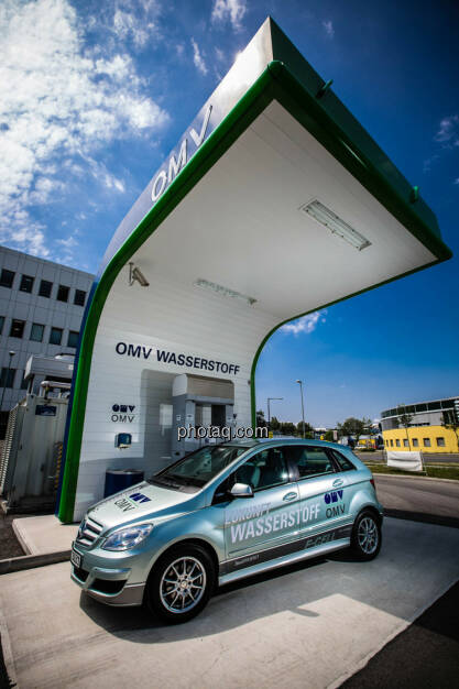 Wasserstoffauto der OMV, Wasserstoff Tankstelle, © photaq/Martina Draper (10.06.2015) 