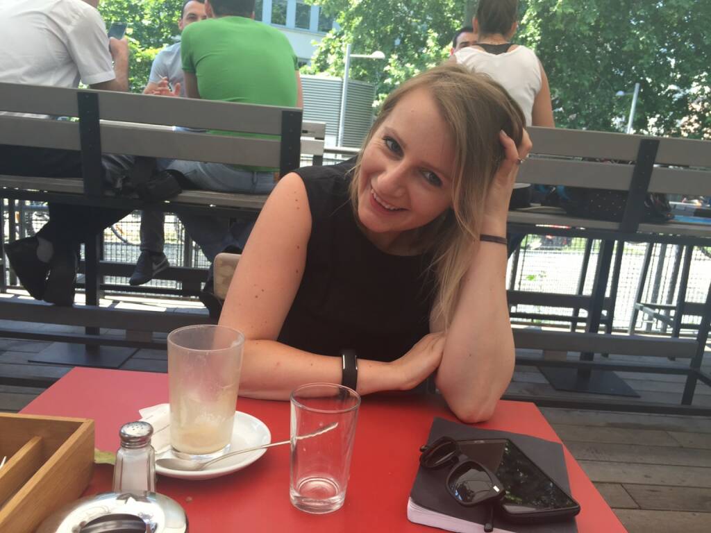 Mit Lisa Oberndorfer im Heuer am Karlsplatz über das Valley, Fillmore, BSN und vieles mehr quatschen (12.06.2015) 