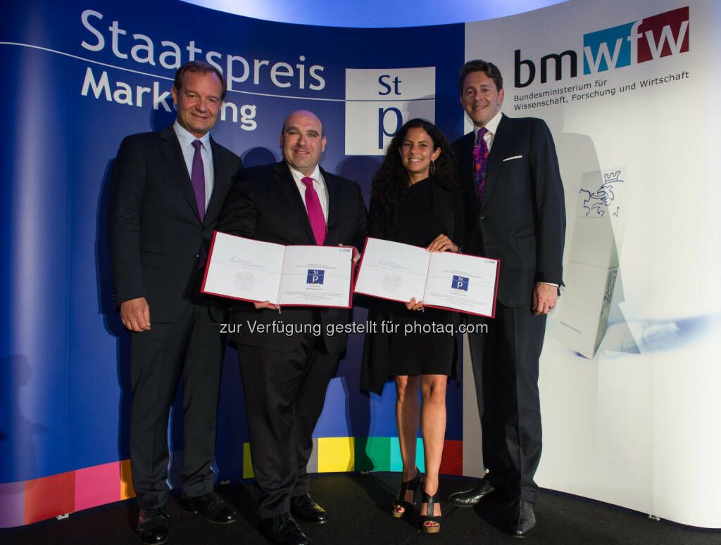 UBIT-Obmann Alfred Harl, David Ungar-Klein, Daniela Haraszti, Staatssekretär Harald Mahrer: Create Connections Networking & Lobbying GmbH: Staatspreis Marketing & Sonderpreis für David Ungar-Klein, © Aussendung (16.06.2015) 