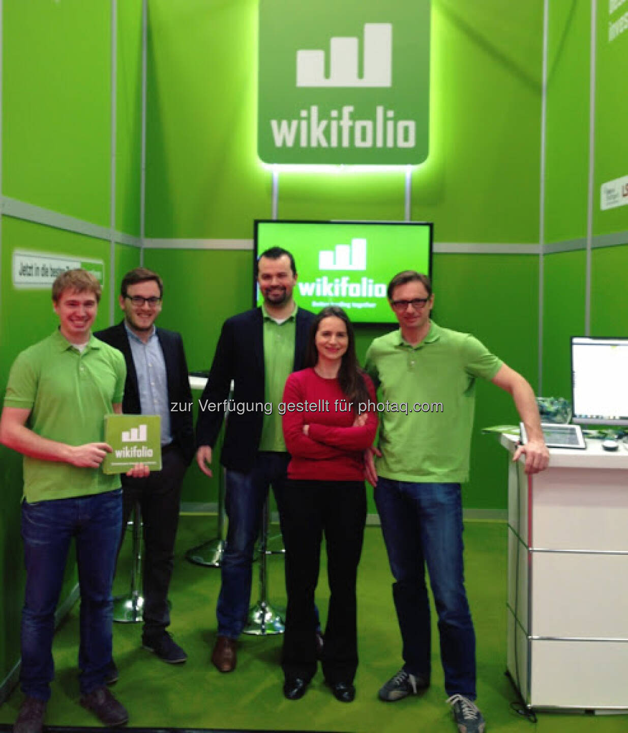 wikifolio auf der CeBIT - Thomas Hapala, Florian Hiller, Stefan Greunz, Katrin Schurich und Andreas Kern