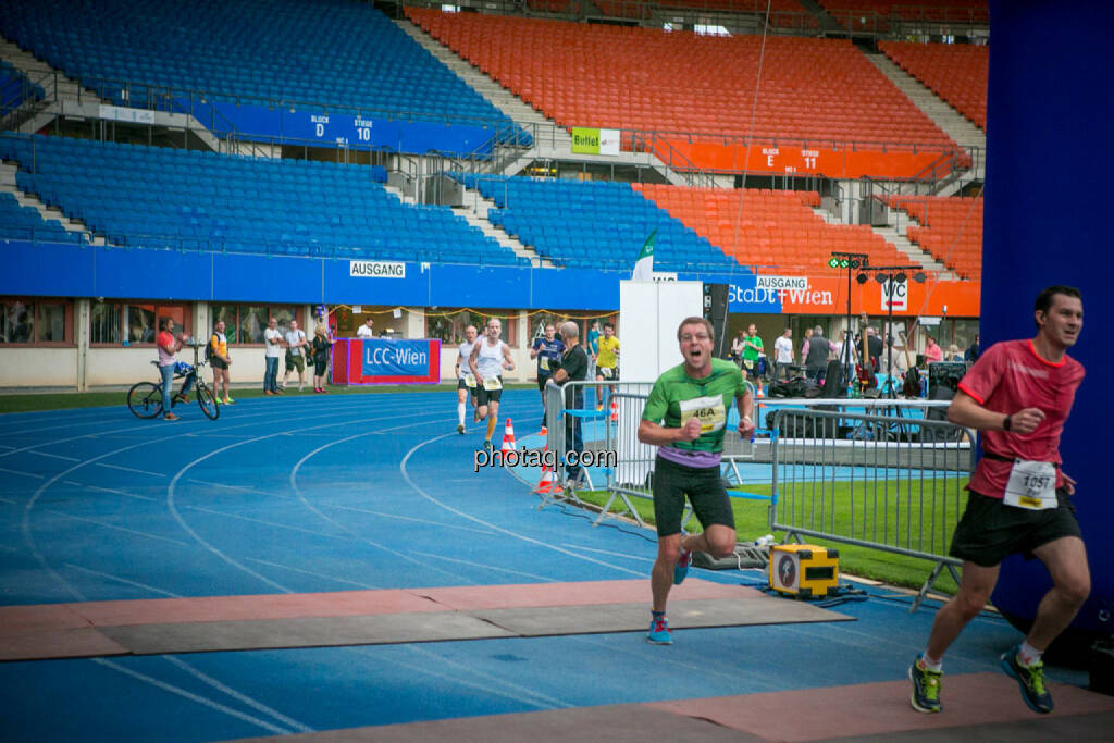 LCC Team- und Firmenlauf, © photaq/Ludwig Hartweger/Martina Draper/div.Handypics (26.06.2015) 