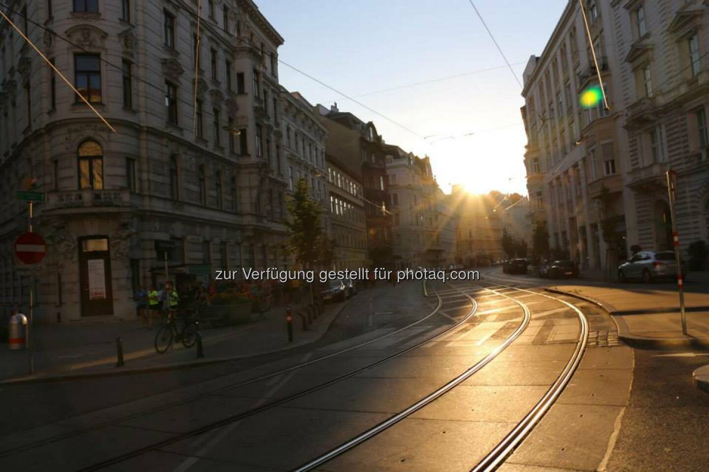 Porzellangasse - Brooks Run Happy Tour Wien