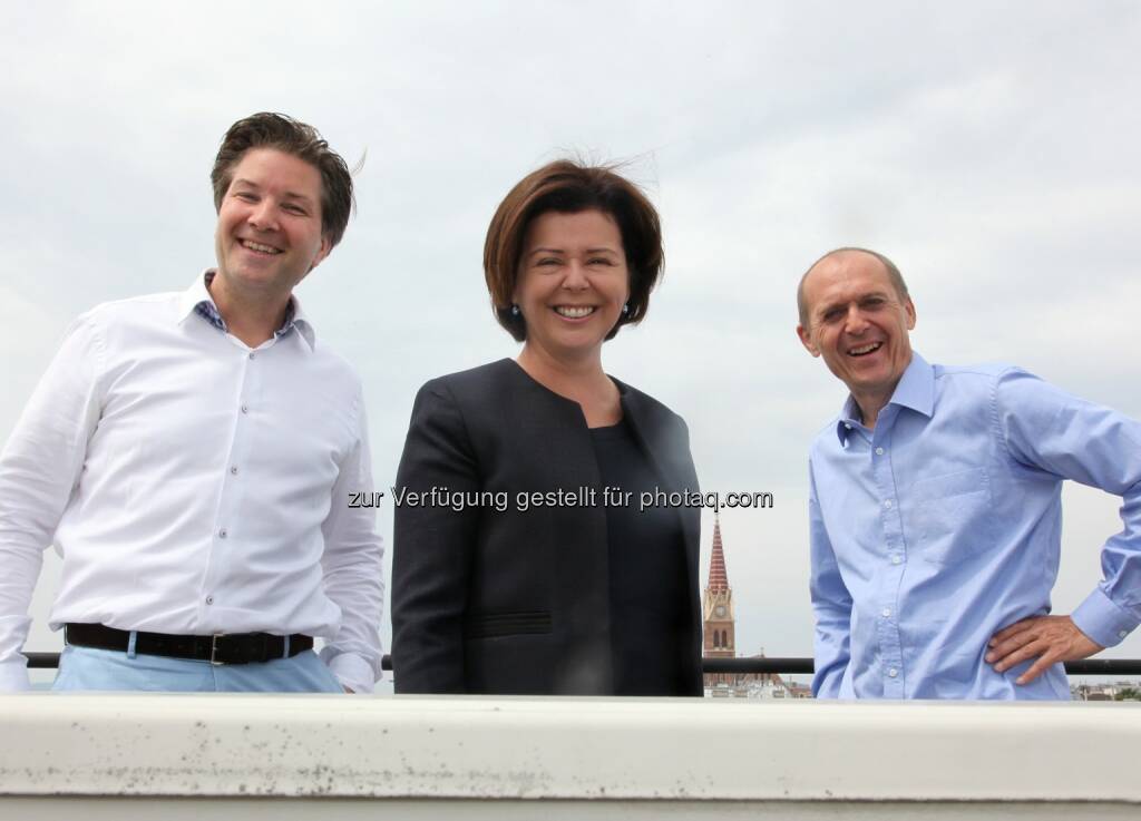 Michael Meixner, Isabella Koch und Dieter Zoubek: ACP Business Solutions Wien: ACP Business Solutions Wien übernimmt Medix Informatik, (C) Hetzmannseder, © Aussendung (02.07.2015) 