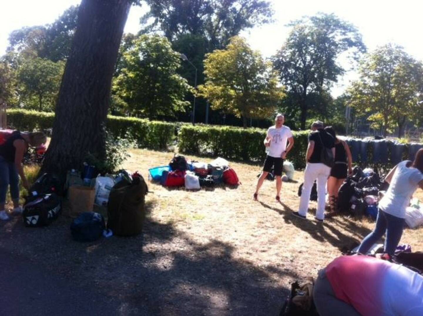 Tom Rottenberg; (Sport-)Sammlung für Flüchtlinge in Traiskirchen
