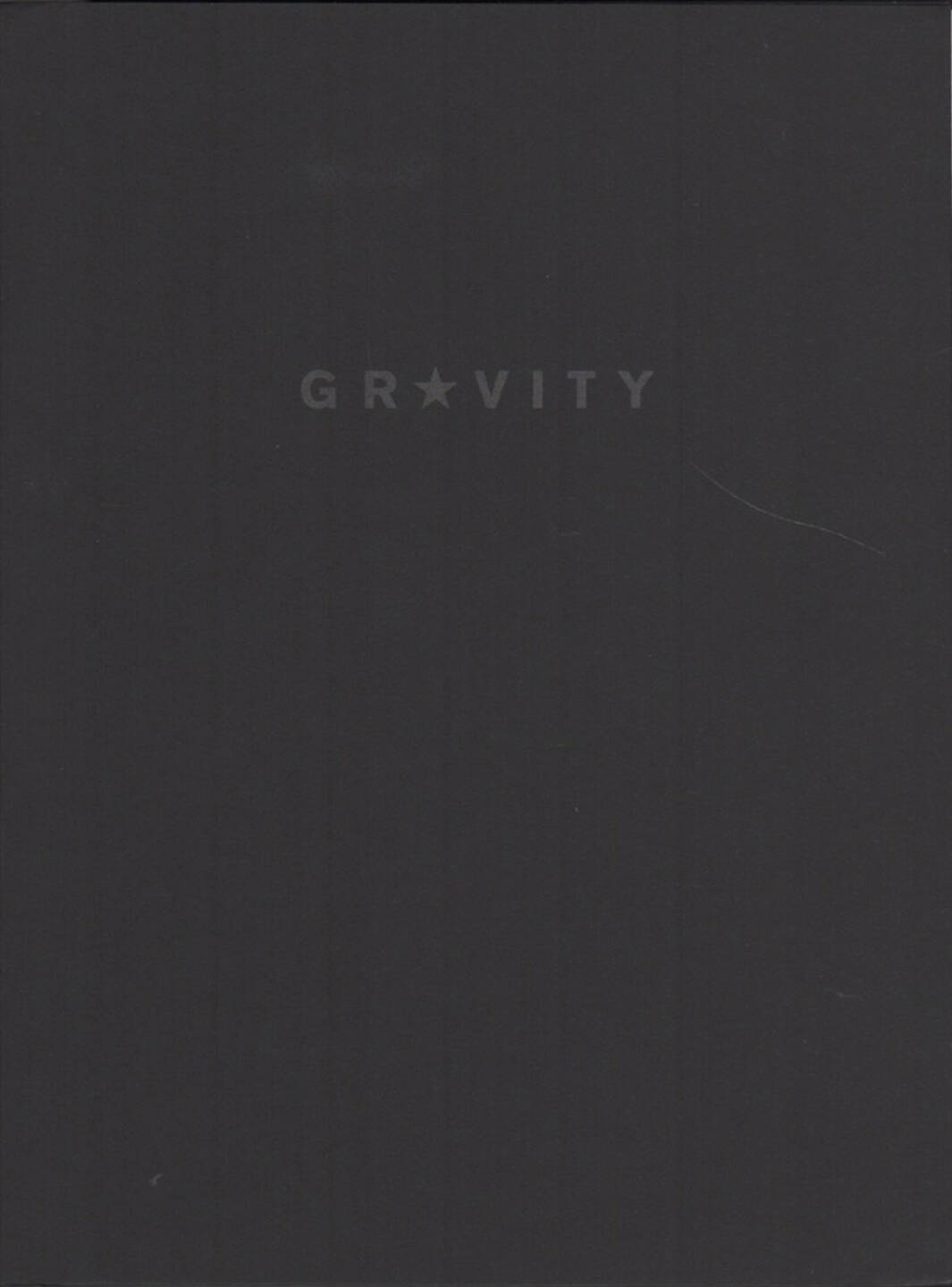 Michel Mazzoni - Gravity, Arp2 Publishing & Editions Enigmatiques 2015, Cover - http://josefchladek.com/book/michel_mazzoni_-_gravity