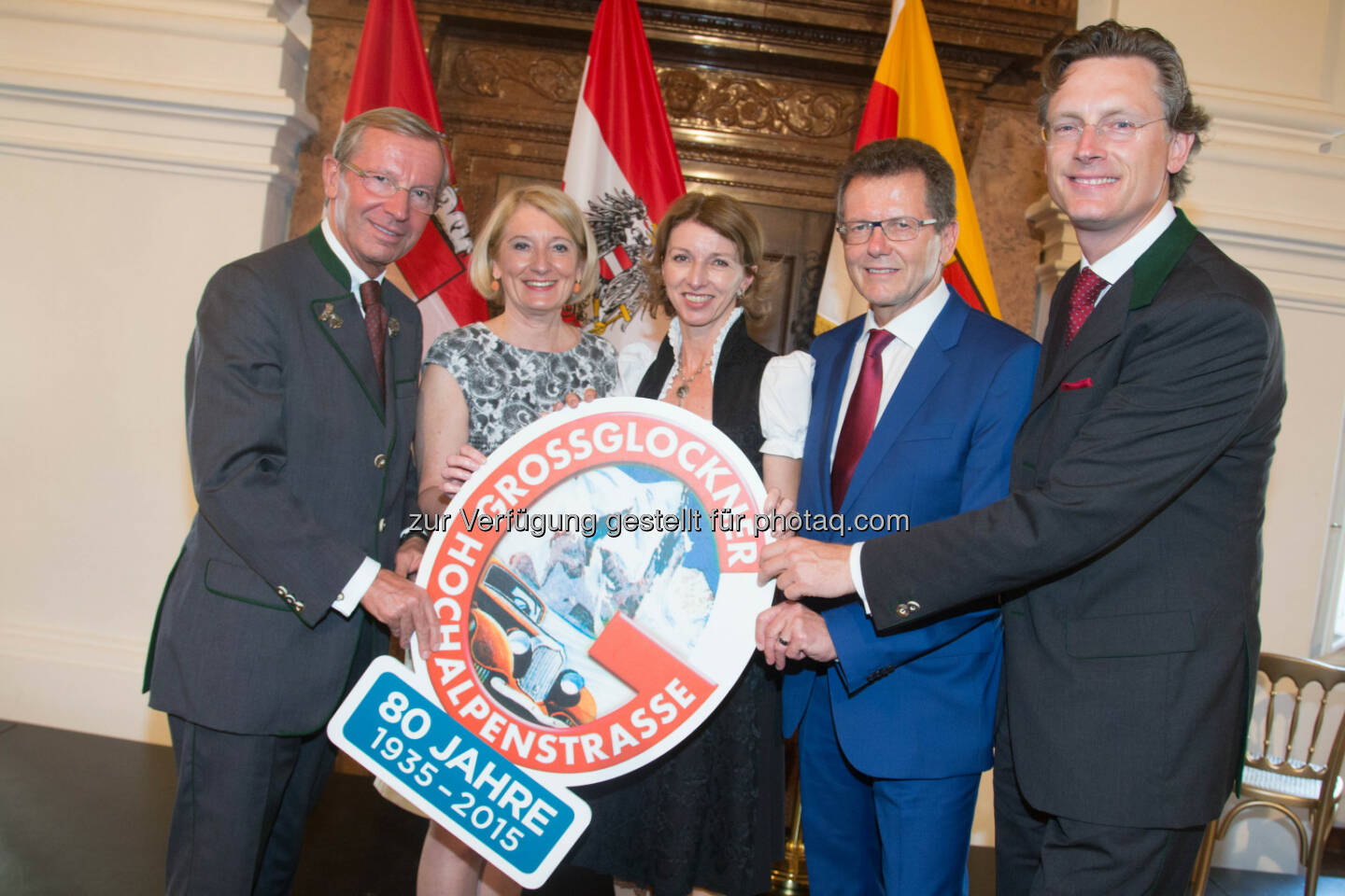 LH Wilfried Haslauer (Vorsitzender des Aufsichtsrates Großglockner Hochalpenstraßen AG, Salzburg), Barbara Neubauer (Präsidentin Bundesdenkmalamt), LH-Stv. Gaby Schaunig (Kärnten), Botschafter Wolfgang Waldner (Leiter Kulturpolitische Sektion BMEia), Johannes Hörl (Generaldirektor Großglockner Hochalpenstraßen AG) : Großglockner Hochalpenstraßen AG: 80 Jahre Großglockner Hochalpenstraße (C) grossglockner.at