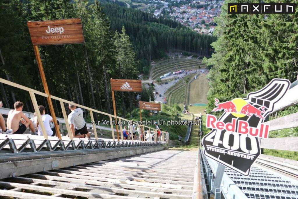 Red Bull 400, Tal, talwärts, bergab, tief, unten, © MaxFun Sports (05.08.2015) 