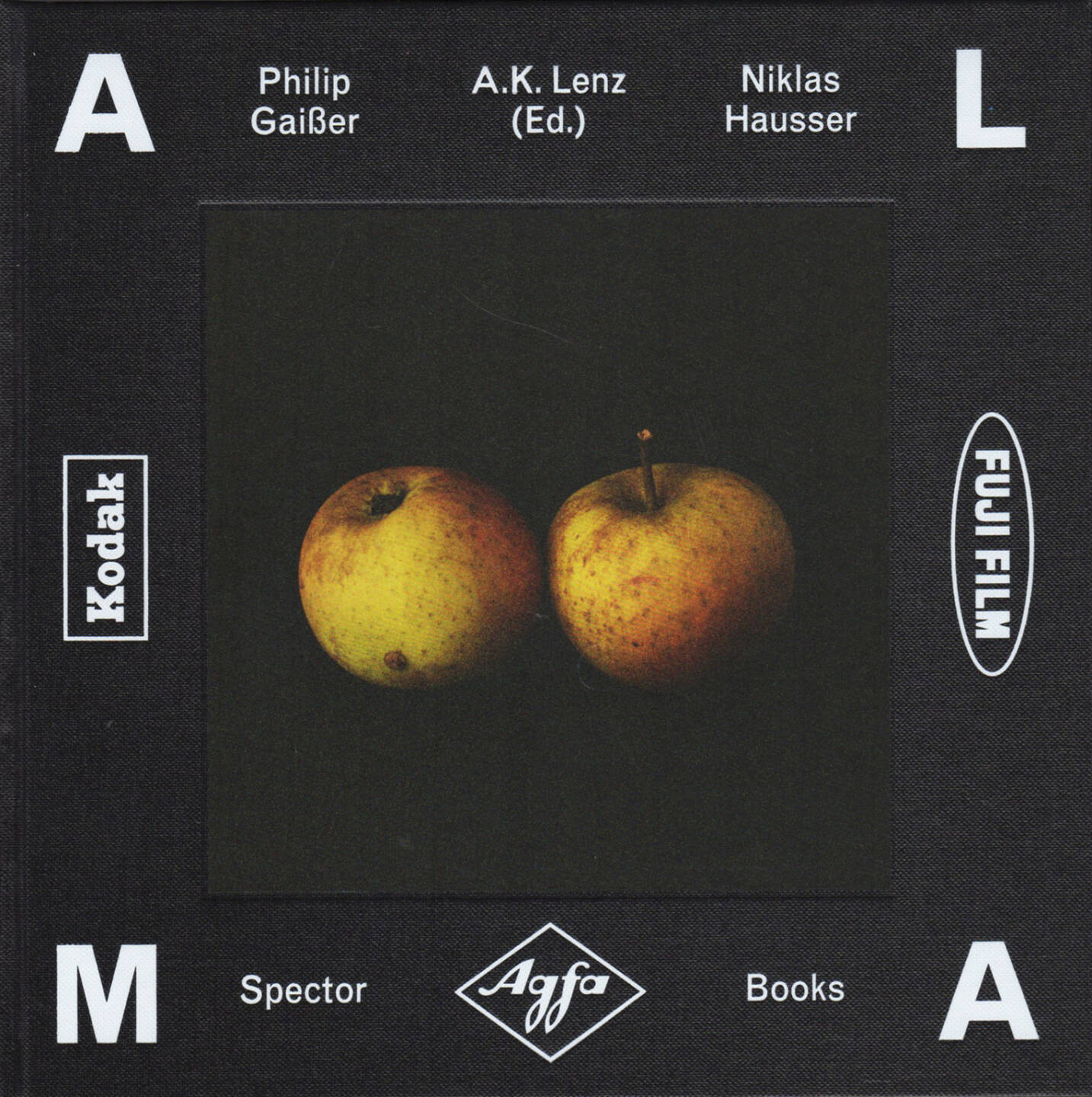 Philip Gaißer & Niklas Hausser - Alma, Spector Books 2014, Cover - http://josefchladek.com/book/philip_gaisser_niklas_hausser_-_alma