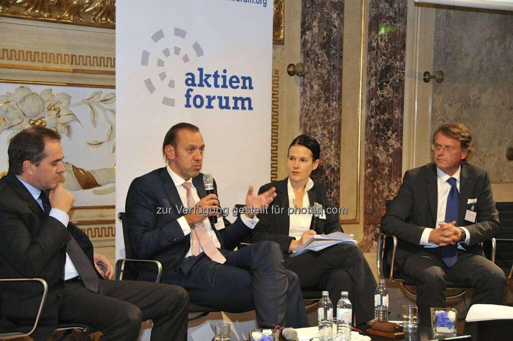 Wolfgang Matejka (Matejka & Partner), Werner Hoffmann (Contrast Management), Bettina Schragl (BE), Hans Tschuden (Telekom Austria) (15.12.2012) 