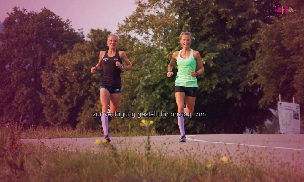 Anna Hahner und Lisa Hahner, Hahnertwins, © <a href=