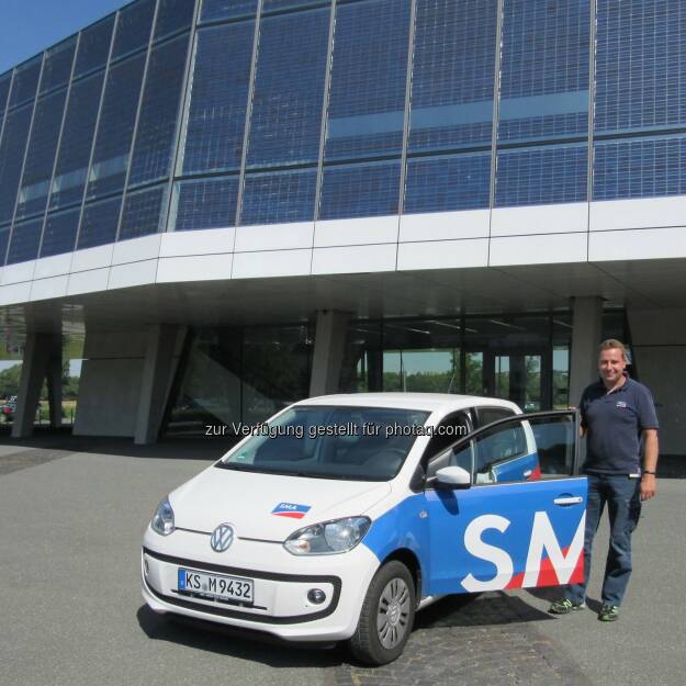 SMA Solar : Wir gehören zu den zwölf Unternehmen, die für ihr glaubwürdiges Klimabewusstsein im Mobilitätsbereich eine „grüne Karte“ erhalten haben. Vielen Dank, liebe Umwelthilfe, für die Auszeichnung https://go.sma.de/klimaflotte  Source: http://facebook.com/SMASolarTechnology (16.08.2015) 