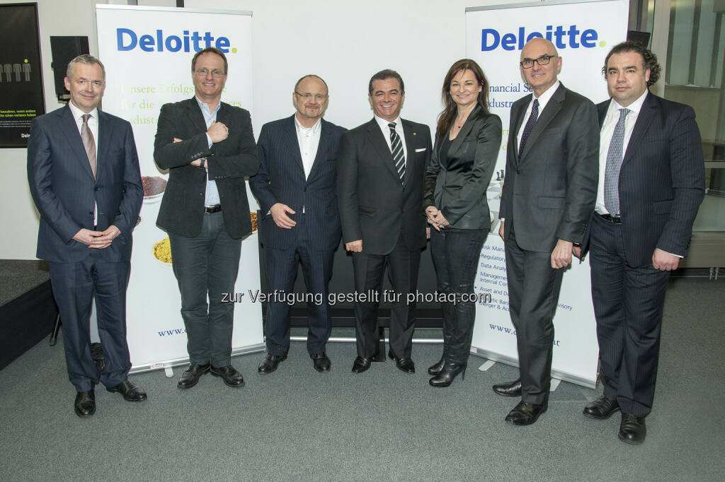 FSI Day.: Kurt Blecha, Deloitte Partner – Markus Hengstschläger, Institutsvorstand Medizinische Genetik, MedUni Wien – Wilhelm Hemetsberger, Präsident Ithuba Capital AG – Hakan Ates, Präsident, Gründer und CEO der Denizbank Financial Services Group – Susanne Riess, Generaldirektorin und Vorstandsvorsitzende Bausparkasse Wüstenrot AG – Jürgen Kullnigg, CRO UniCredit Bank Austria AG – Dominik Damm, Partner Deloitte 
© Robert Hanson/Foto Sulzer (15.03.2013) 