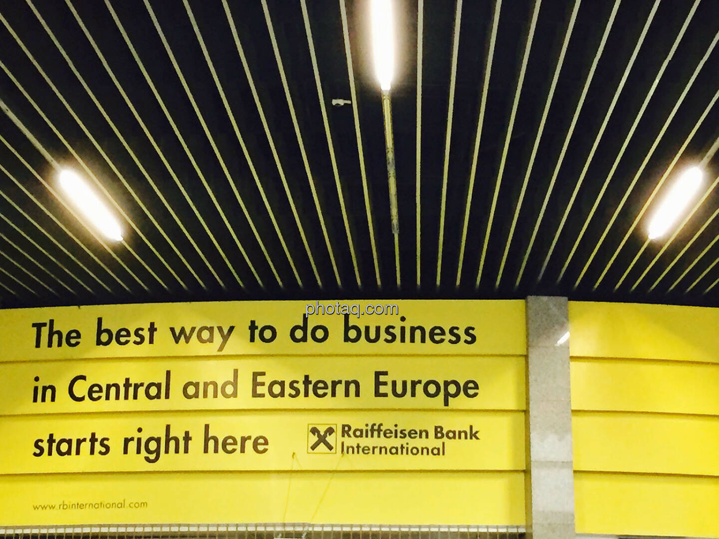 The best way to do business in Central and Eastern Europ starts right here - RBI, Raiffeisen Bank International, CEE