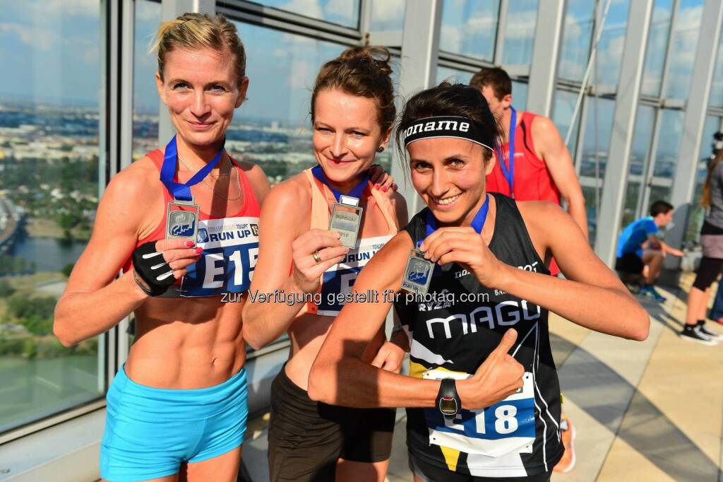 2. Platz, Lena Svabikova (Tschechien), 1. Platz, Dominika Wisniewska-Ulfik (Polen), 3. Platz, Suzanne Walsham (Australien), © leisure.at/Matthias Buchwald (23.08.2015) 