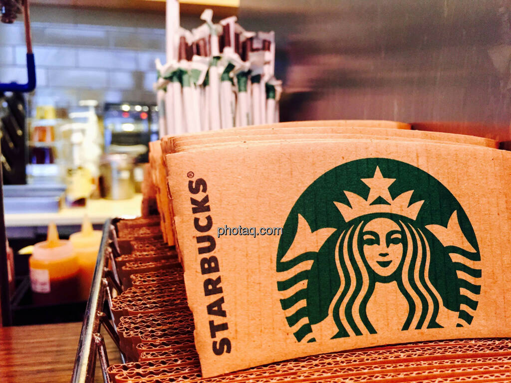 Starbucks, © photaq.com (24.08.2015) 