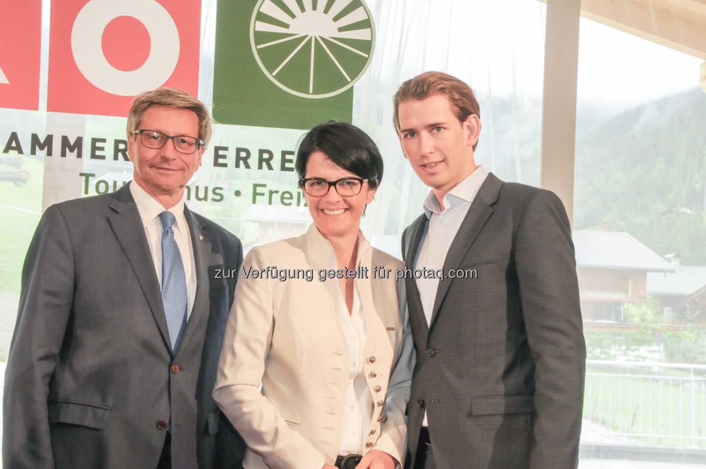 Reinhard Schretter, Präsident IV Tirol, Petra Nocker-Schwarzenbacher, WKÖ Tourismusobfrau, Sebastian Kurz, Außenminister: WKÖ - Wirtschaftskammer Österreich: WKÖ-Alpbach: Lebenschance Beruf im Fokus der Tourismuswirtschaft, (C) © Markus Prantl
