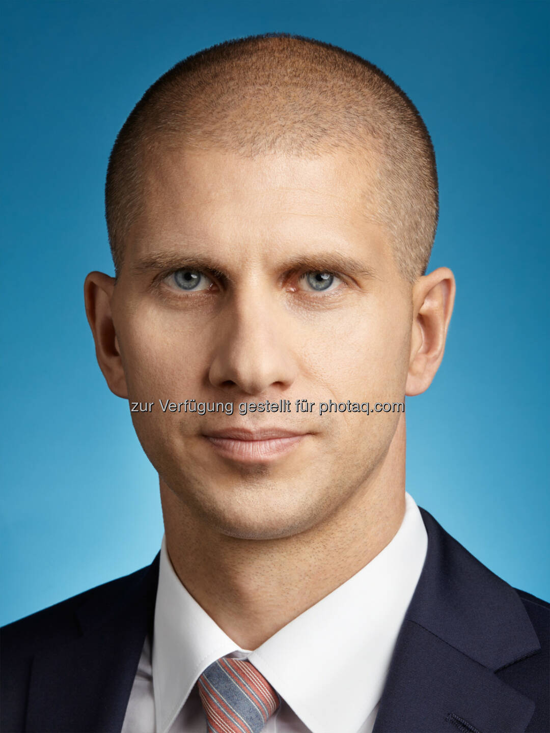 Marcin Asłanowicz : Neuer Partner und Leader der fünfzehnköpfigen Praxisgruppe Prozessführung und Schiedsverfahren im Warschauer Büro der Rechtsanwaltskanzlei Wolf Theiss : © Wolf Theiss
