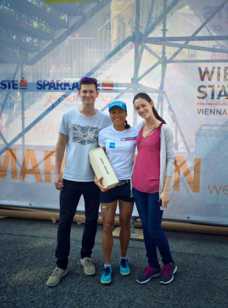 Annabelle Mary Konczer (Tristyle Runplugged Runners): AK-Sieg beim Wachau Halbmarathon 2015 (13.09.2015) 