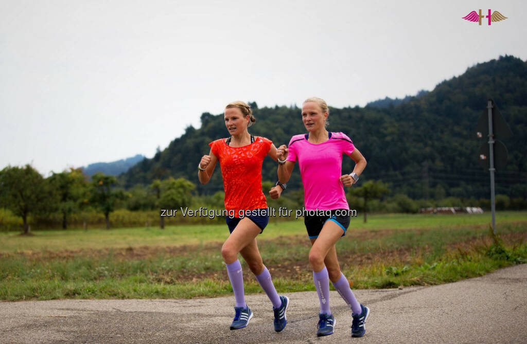 Anna Hahner und Lisa Hahner, Hahnertwins, © <a href=