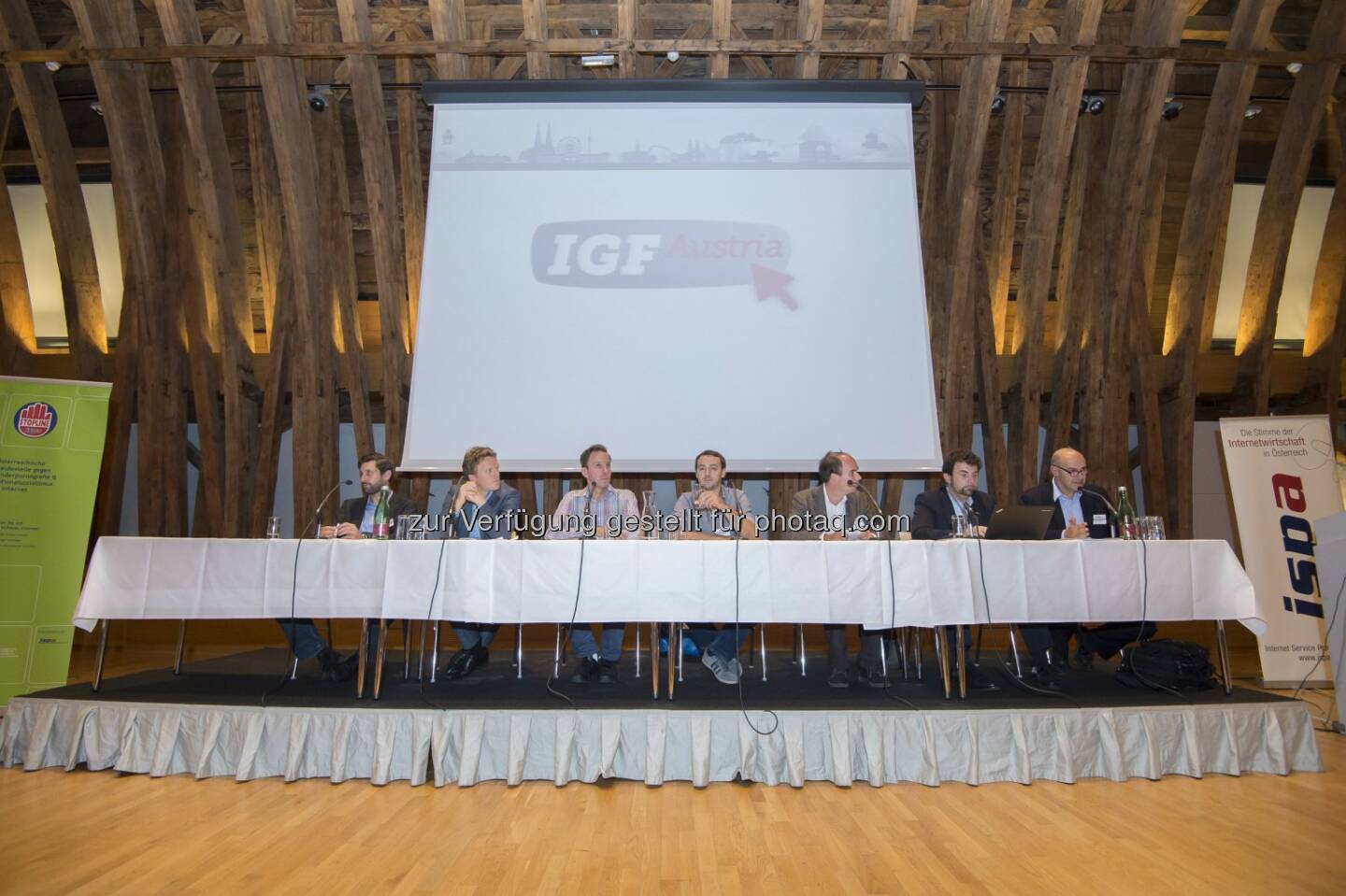 IGF Austria : Was passiert mit unseren Daten? : Beim Internet Governance Forum Austria diskutierten Vertreterinnen und Vertreter von Verwaltung, Wirtschaft, Zivilgesellschaft, Wissenschaft und der technischen Community alle relevanten Fragen im Zusammenhang mit der Verwaltung und der weiteren Entwicklung des Internets sowie der Digitalisierung : Fotocredit: Ispa/APA-Fotoservice/Hörmandinger