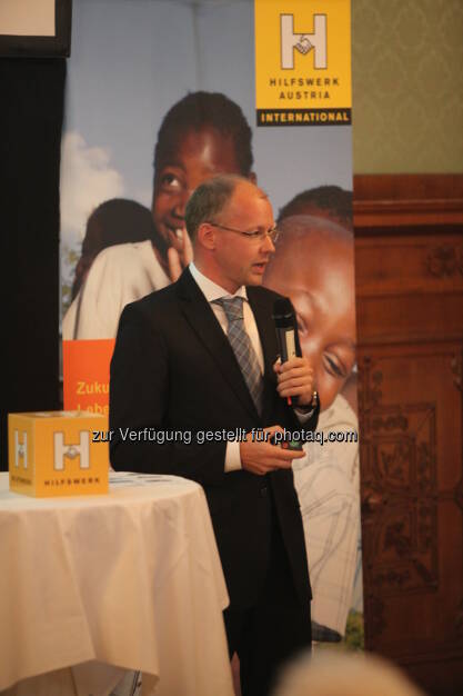 Stefan Fritz (GF Hilfswerk Austria International) : Hilfswerk Austria International : Die diesjährige Hilfswerk Austria International Spenderkonferenz stand aufgrund von Umweltkatastrophen und dem Krieg im Nahen Osten im Zeichen der Humanitären Hilfe : Fotocredit: Hilfswerk Austria International/Jauk, © Aussender (29.09.2015) 