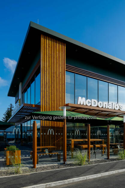McDonald’s St. Pölten : McDonald’s Österreich eröffnet mit 1. Oktober sein modernstes und schönstes Restaurant in St. Pölten : Fotocredit: McDonald's Österreich, © Aussendung (30.09.2015) 