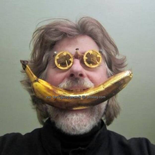 Social Gold Banana https://www.facebook.com/bananingofficial (22.03.2013) 