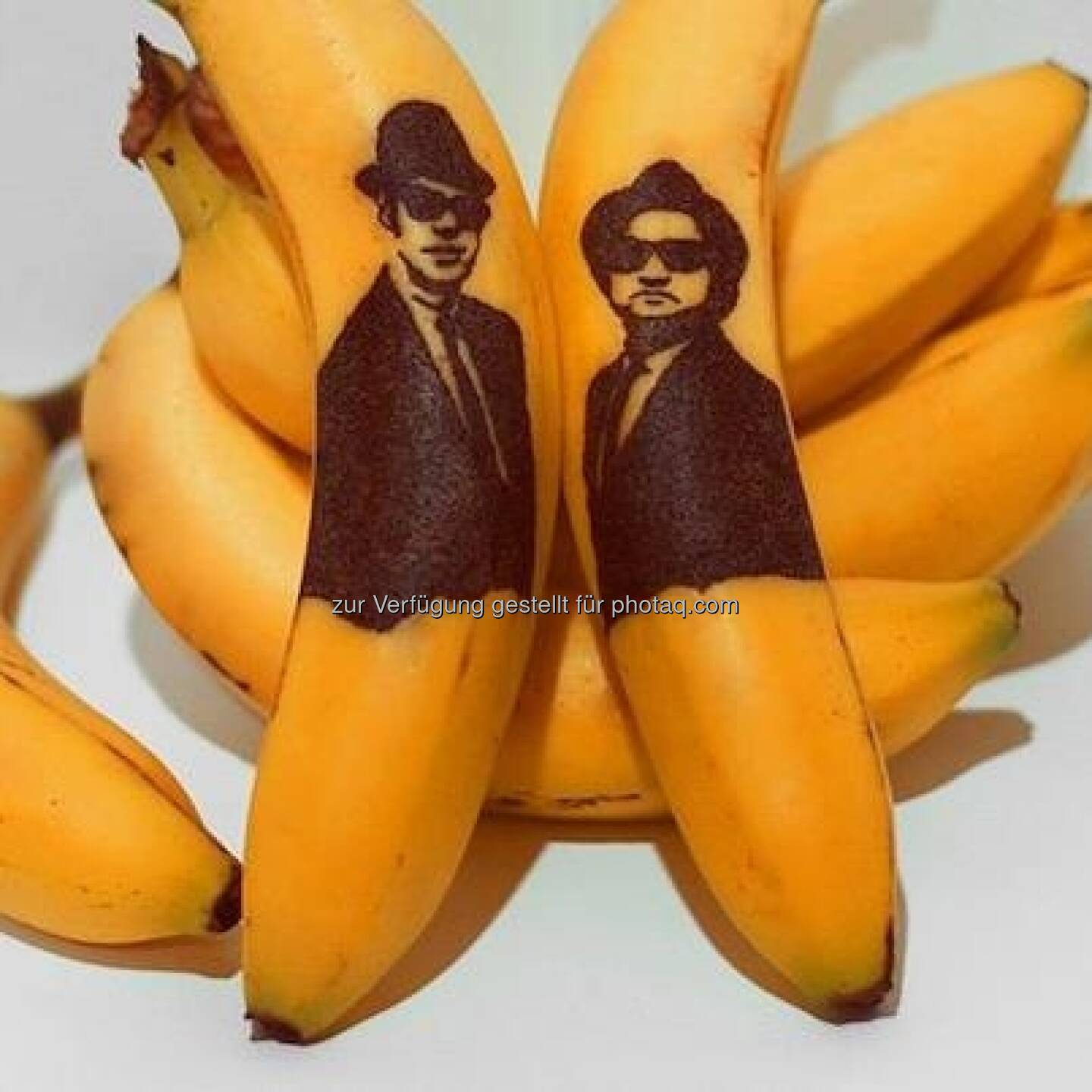 Banana Brothers. https://www.facebook.com/bananingofficial