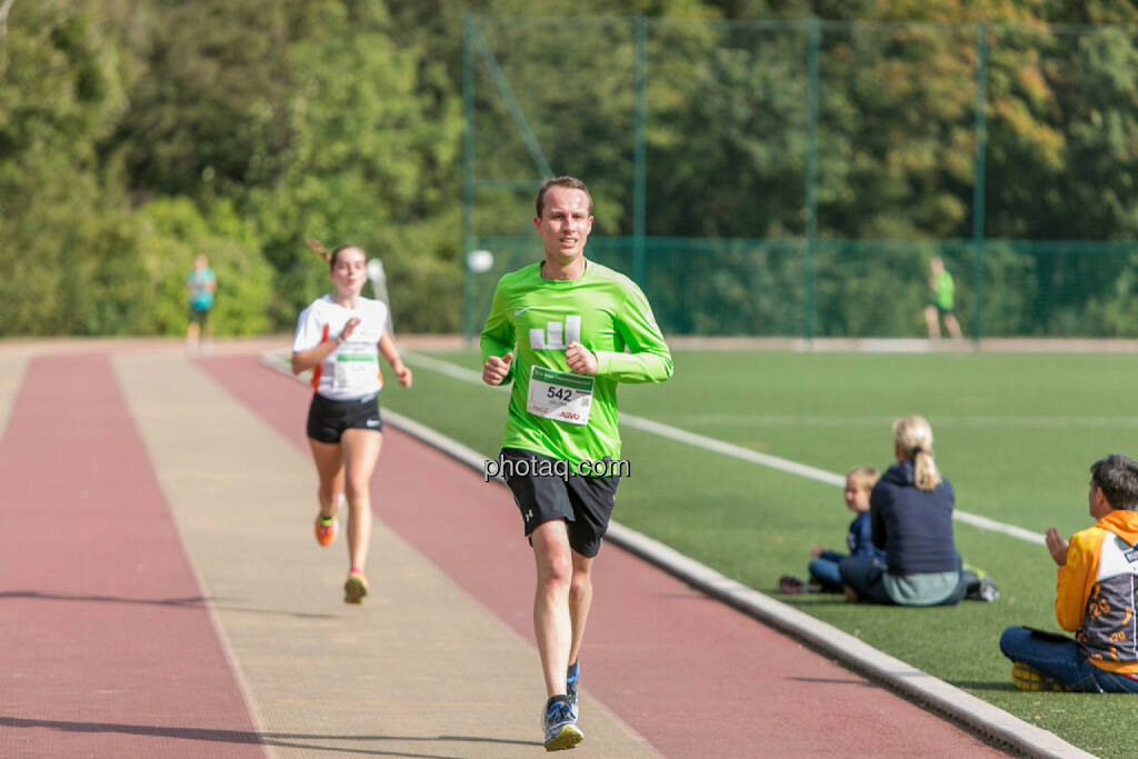 Team wikifolio Runplugged Runners, © Martina Draper/photaq (04.10.2015) 