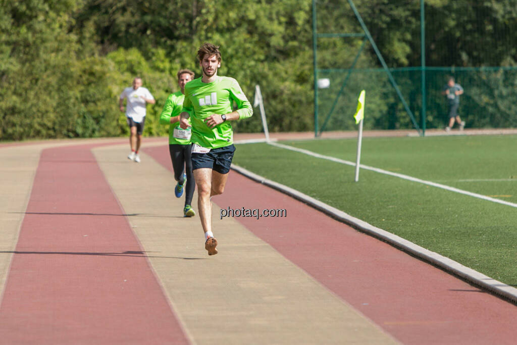 Team wikifolio Runplugged Runners, © Martina Draper/photaq (04.10.2015) 