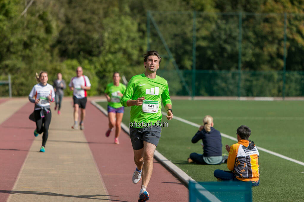 Team wikifolio Runplugged Runners, © Martina Draper/photaq (04.10.2015) 