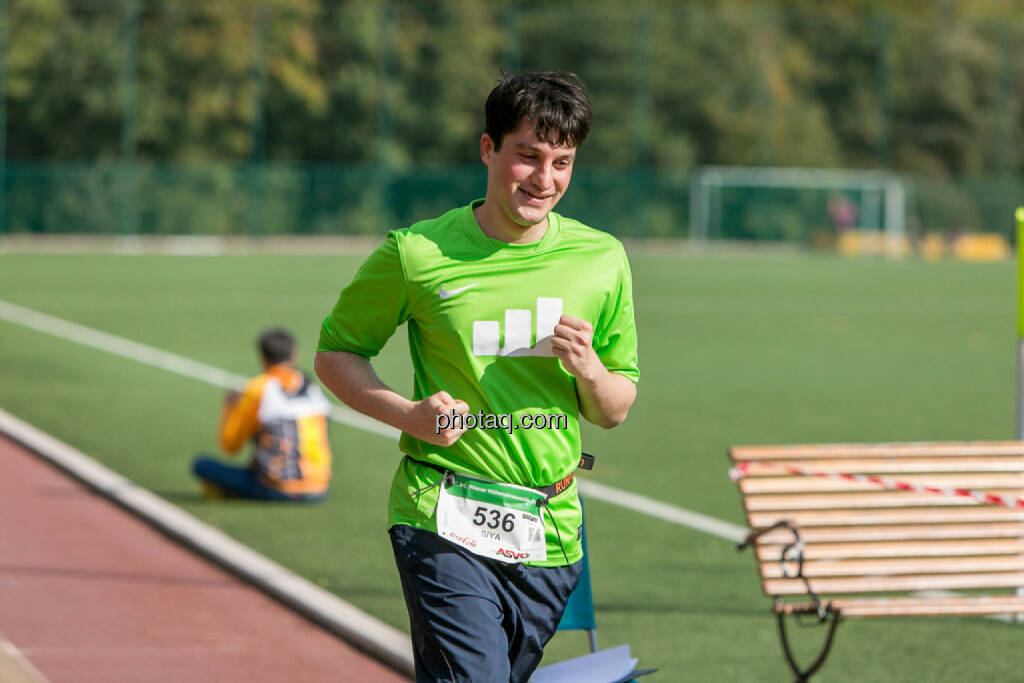 Team wikifolio Runplugged Runners, © Martina Draper/photaq (04.10.2015) 