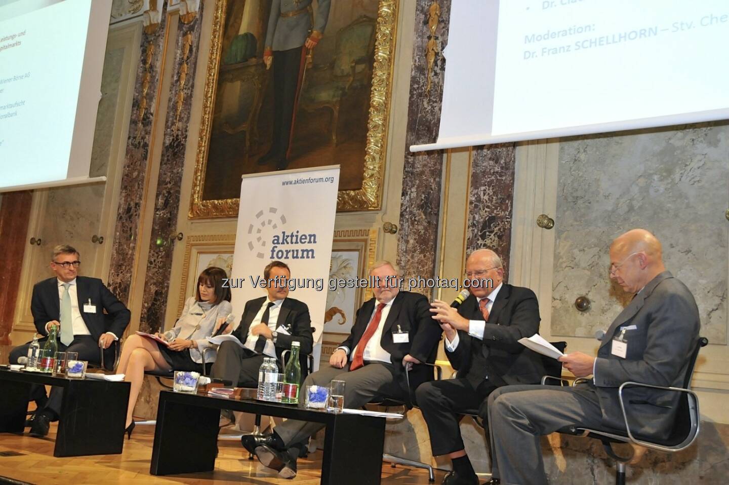 Robert Ottel (voestalpine/Aktienforum), Birgit Kuras (Wiener Börse), Franz Schellhorn (Die Presse), Werner Muhm (AK), Claus Raidl (OeNB), Kurt Pribil (FMA)