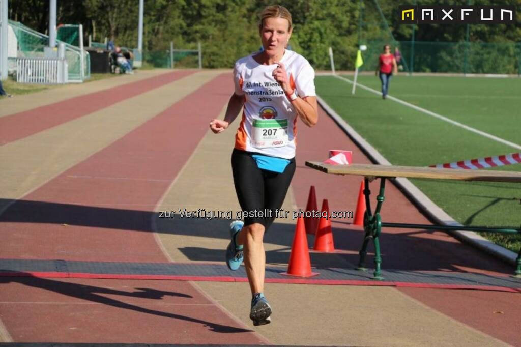 67. Internationaler Wiener Höhenstraßenlauf, © MaxFun Sports (06.10.2015) 