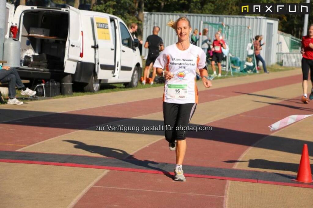 67. Internationaler Wiener Höhenstraßenlauf, © MaxFun Sports (06.10.2015) 