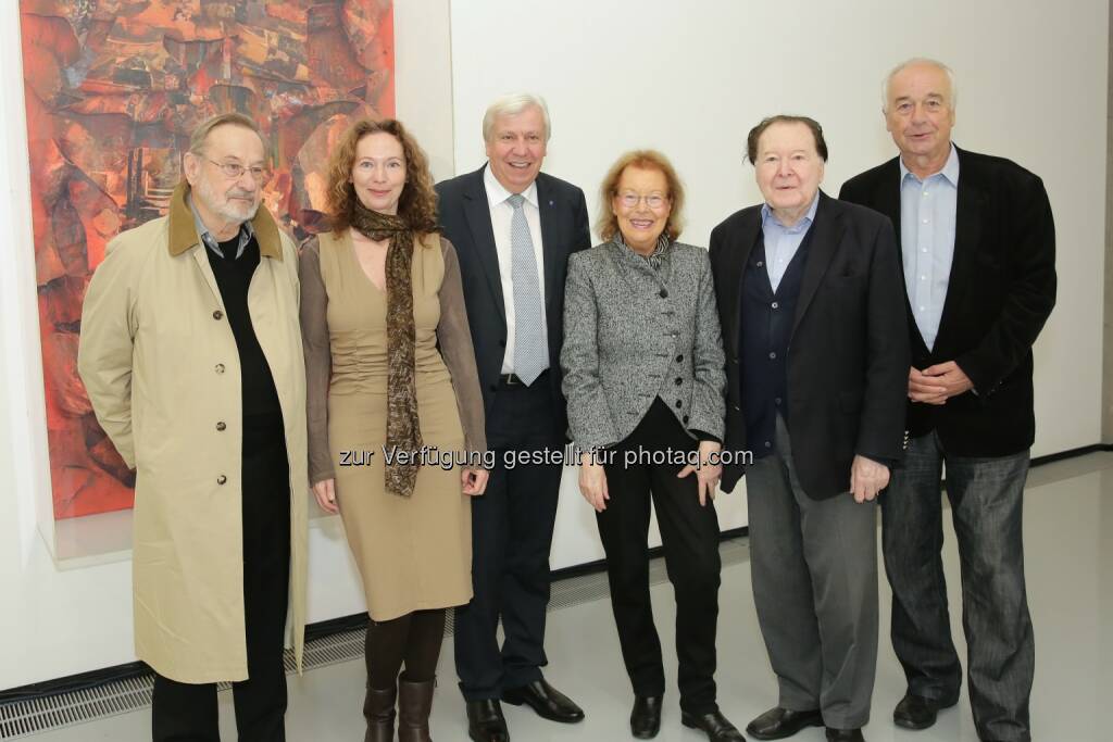 Franz Beer (Künstler), Elisabeth Voggeneder (Kuratorin), Johann Heuras (2. Präsident des Nö Landtages), Monika Lichtenfeld, Gerhard Rühm (Künstler), Dieter Ronte (Präsident der Adolf Frohner Privatstiftung) : Eröffnung der Ausstellung Das Prinzip Collage im Forum Frohner in Krems/Stein : Fotocredit: Kunstmeile Krems Betriebs GMBH/APA-Fotoservice/Hinterramskogler, © Aussendung (11.10.2015) 