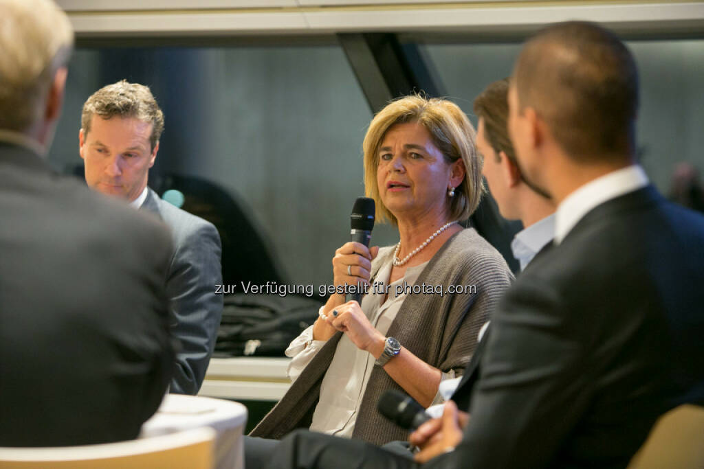 Bettina Glatz-Kremsner (Vorstand Casinos Austria & Österreichische Lotterien), © Martina Draper (16.10.2015) 