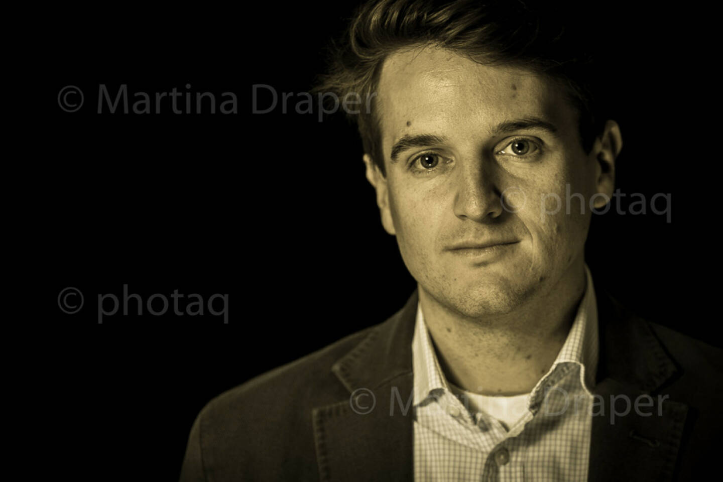 Maximilian Nimmervoll, Tailored Apps #photaqseries http://photaq.com/series