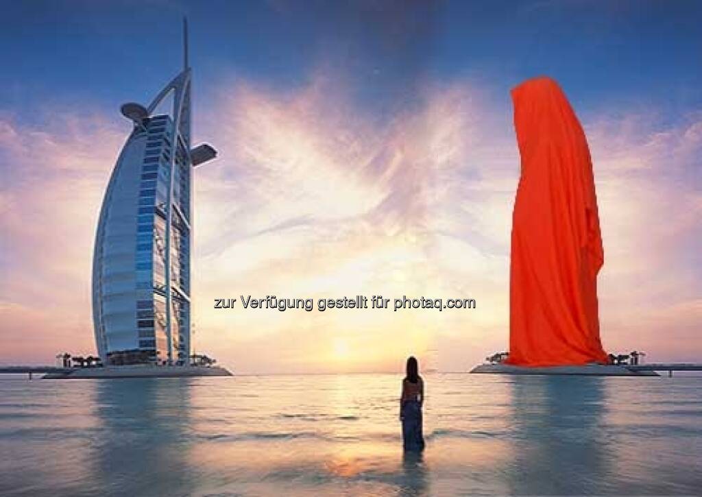 Guardians of Time by Manfred Kielnhofer Settle in During Art Dubai 2013 , © Photography by Jeany Gabrielczyk  (24.03.2013) 